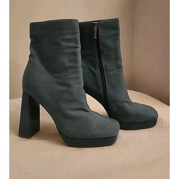 Cape Robbin Trudy Boot Size 8 1/2 Blue Denim Chunky Heel Mid-calf Square Toe Zip - Picture 2 of 13